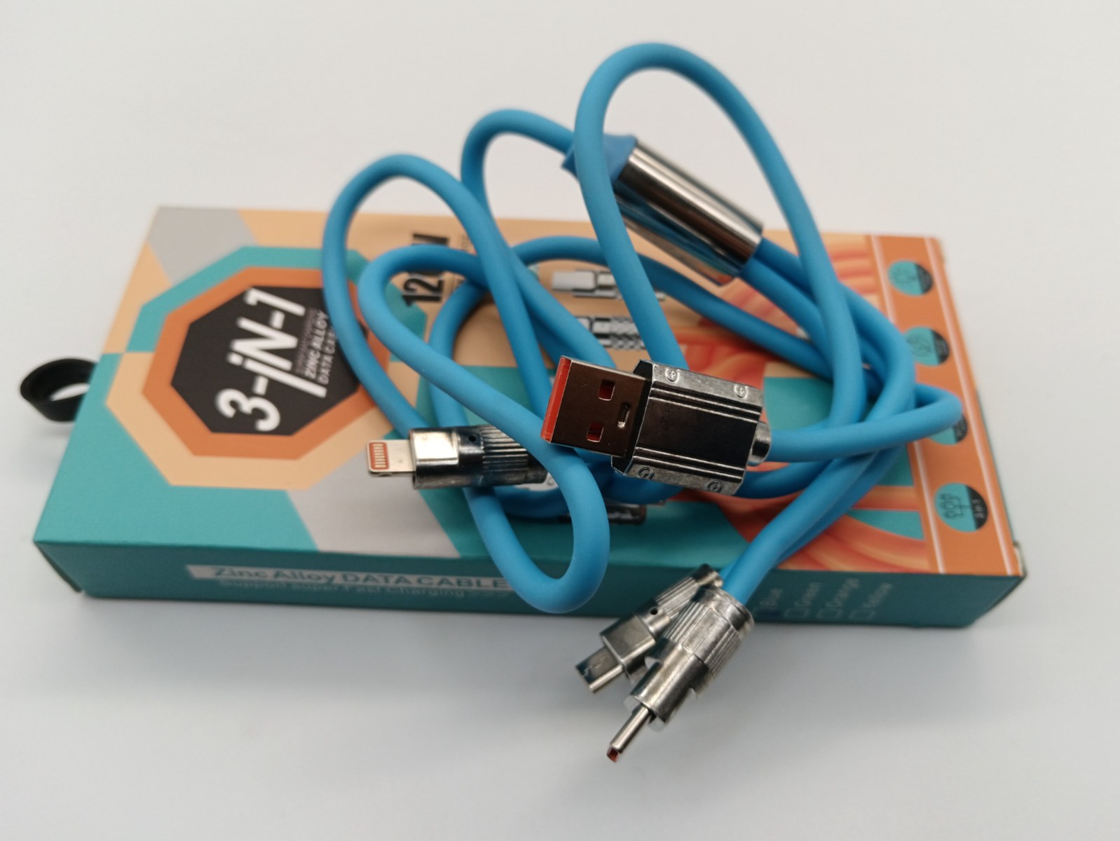 Cable 3 en 1