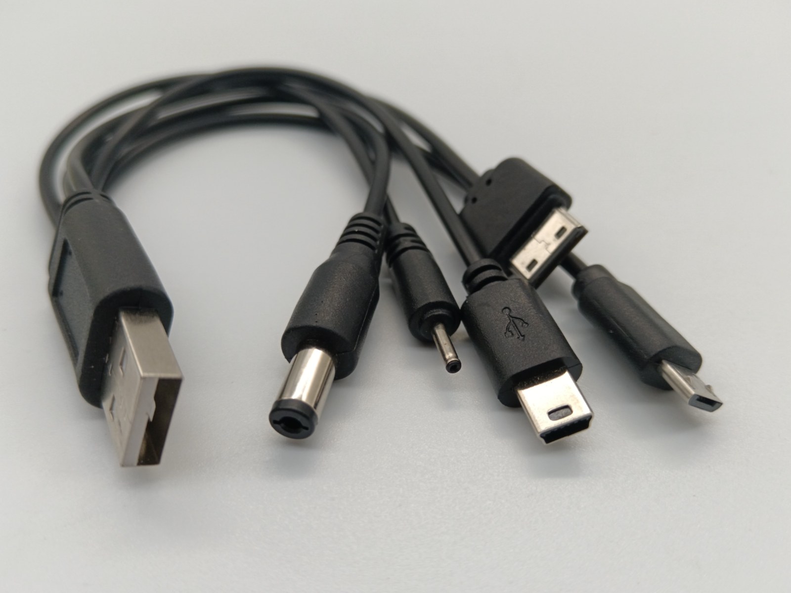Cable pulpo 5 en 1