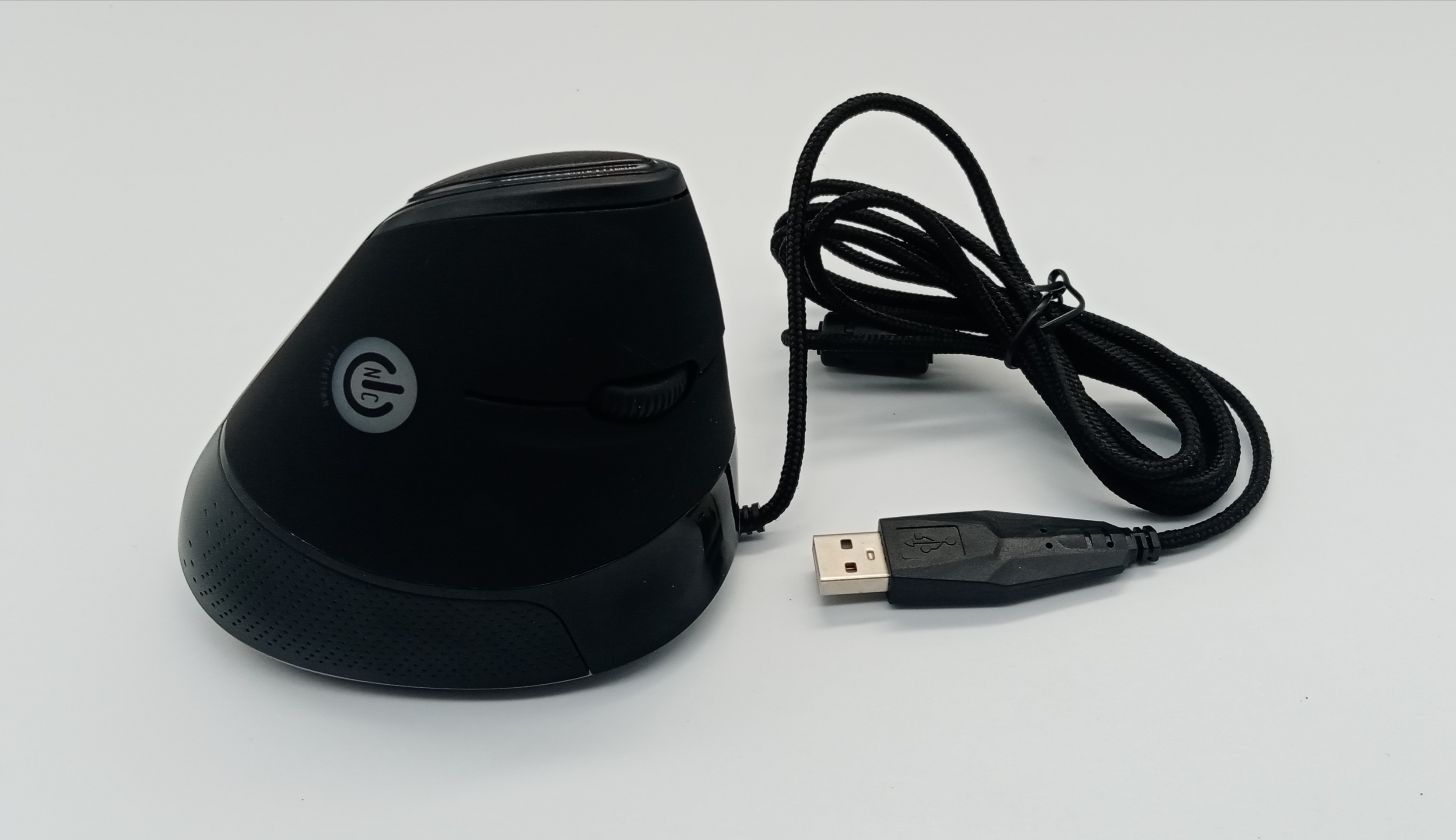 Mouse vertical RGB con cable